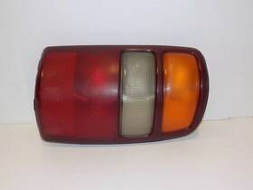 16525376 General Motors Rear Brake Tail Light Rh Passenger 2002 Tahoe Yukon Suburban