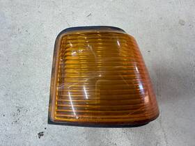 16504964 Gm 1987-1988 Cutlass Supreme 442 Salon Euro Pass Rh Side Corner Lamp Light Lens