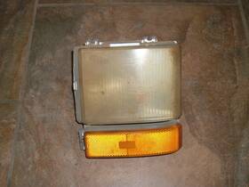 5934650 Gm Cadillac Corner Marker Light Turn Signal Right Oem Rh 5934650 Gm Cadillac Corner Marker Light Turn Signal Right Oem Rh