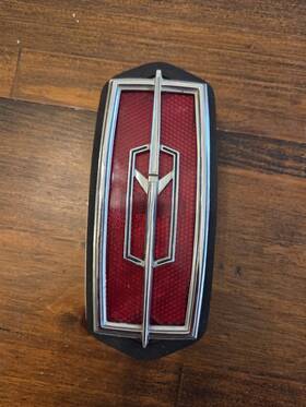 5962380 Gm Factory Oem 1970 Oldsmobile 98 88 One Rear Side Marker Light