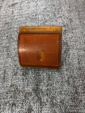 16519416 Gmc Sierra 3500 Side Marker Light 2000