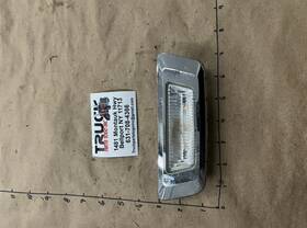 P54-1287 Grakon 2008 Volvo Vnl Sleeper Berth Step Light - Used P/n