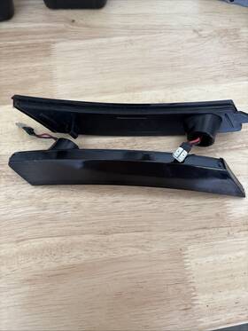 Rb-123ba Gtinthebox 06-10 Pontiac Solstice And Saturn Sky Full Amber Led Front Side Marker Lights