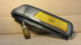 041-5186l Honda 88-89 Accord Left Front Side Turn Marker Corner Signal Light Oem Harness 041-5186l Honda 88-89 Accord Left Front Side Turn Marker Corner Signal Light Oem Harness