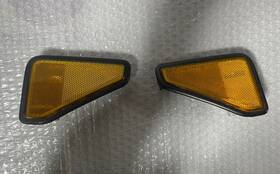 Honda 613464805786 2003-2008 Element Side Marker Light Driver Left Or Right Passenger Each Honda 613464805786 2003-2008 Element Side Marker Light Driver Left Or Right Passenger Each