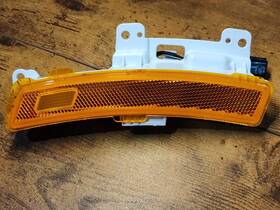 921a2s8500 Hyundai Front Bumper Reflector Light Lamp Right Rh For Palisade 22-23