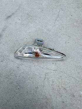 92301k2000 Hyundai Venue Front Left Side Fender Marker Repeater Light Lamp 2020 - 2024 Oem 92301k2000 Hyundai Venue Front Left Side Fender Marker Repeater Light Lamp 2020 - 2024 Oem