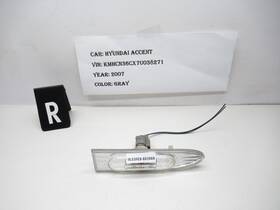923041e000 Hyundai 2007 - 2009 Accent Passenger Side Repeater Light Assembly Oem