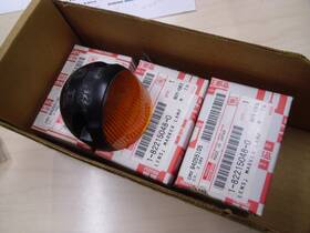 Isuzu 1-82215048-0 4 Ea Amber Roof Lens Marker Lamp Genuine Oem Gm 94055105 D3