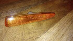 C2c2047 Jaguar 2004 - 05 Xj8 / Xjr Left Driver Side Fender Marker Light/ Vanden Plas