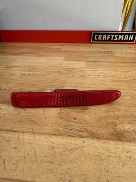 Xr847581 Jaguar Genuine Oem S-type 05-08 Rear Marker Lamp Rh Passenger Side