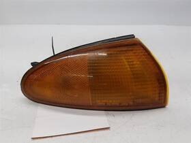 116-58452r Japanese Chrysler Passenger Corner/park Light Park Lamp-turn Signal 2 Door Fits 93-96 Colt 208442