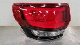 68142943af Jeep 16 Grand Cherokee Srt Quarter Mounted Tail Light Lamp Assembly Left Driver