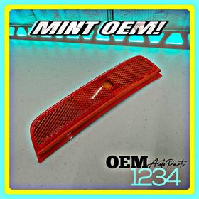 68378433ab Jeep 2021-2024 Grand Cherokee Oem Side Marker Light Left