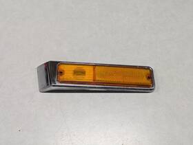 J5465791 Jeep Grand Wagoneer 1984 1985 1986 - 1991 Left Front Side Marker Light