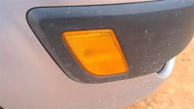 923061g000 Kia Passenger Right Corner/park Light Side Marker Fits 06-09 Rio Oem