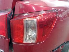 166-51323r Lexus Rh Passenger Side Tail Lamp 2011 Is250 Sku#3889771