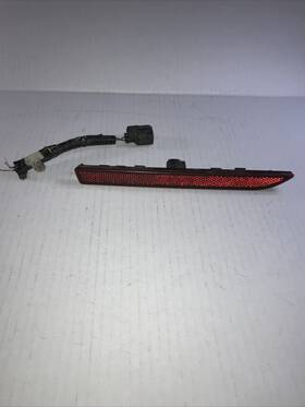 Lincoln Dp53-15a457-a/b 13-20 Mkz Oem Driver Side Rear Bumper Tested Marker Light