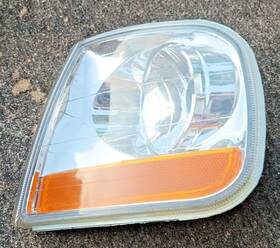 Fr346-u000l Litek Used Parking And Signal Light Ford F-150/f250 Fc-41