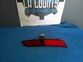 Lkq Corp Gm2861113c 16-24 Chevrolet Camaro Rear Bumper Left Side Reflector Maker Light Lamp Oem B8