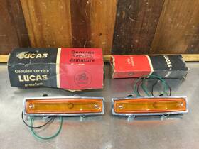 Lucas L848 Triumph Stag Nos Front Repeater Light Set With Brackets. #l848. Kt1838