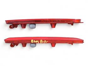 Mazda Bn8r-51-5l0b 2004-2009 3 Speed Mazdaspeed Front Bumper Reflector Left/right Set Bn8r-51