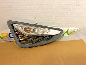 F189-50413 Mazda Oem 2009 2010 2011 Rx-8 Rx8 Left Lh Driver Fender Air Vent Side Marker F189-50413 Mazda Oem 2009 2010 2011 Rx-8 Rx8 Left Lh Driver Fender Air Vent Side Marker