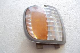 F47b-15a429-ab Mazda 94 95 96 97 98 99 00 01 02 03 04 05 B Series Right Side Marker Light