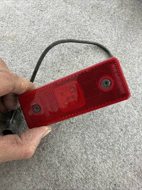 A0009064904 Mercedes-benz 2017 G550 G63 W463 Rear Rh Side Red Marker Light Lamp Lens Led Oem A0009064904 Mercedes-benz 2017 G550 G63 W463 Rear Rh Side Red Marker Light Lamp Lens Led Oem