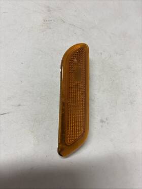 A2088200221 Mercedes-benz 98-03 W208 Clk320 Clk55 Clk430 Front Bumper Turn Signal Light Right