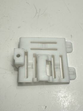 A2138850400 Mercedes-benz 2017 E300 W213 Radar Sensor Mounting Bracket Oem A2138850400 Mercedes-benz 2017 E300 W213 Radar Sensor Mounting Bracket Oem