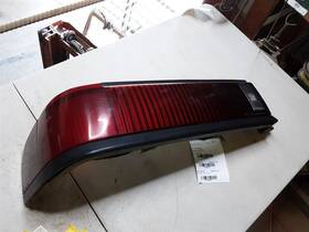 166-01244l Mercury Rear Driver Left Tail Light Sedan Fits 86-88 Sable 9889017