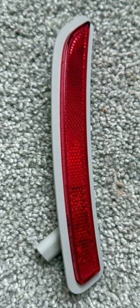 63217297548 Mini Oem Cooper F56 F55 F57 Right Rear Side Marker Light Red 63217297548 Mini Oem Cooper F56 F55 F57 Right Rear Side Marker Light Red