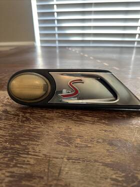 Mini Cooper S U212445 2007-2015 Left Side Marker Light Orange In Good Condition Oem. U2