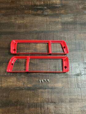 Mitsubishi Mlb-87star 1984-1989 Starion Conquest Left Right Front Fog Marker Light Lamp Bezel Pair Oem