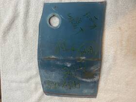 Mopar 2-v-68 1968 Plymouth Valiant Rear Driver Side Marker Light Partial Panelship Free