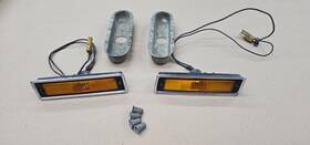 3403501 Mopar 1970 71 C Body Front Rh Lh Side Marker Lights With Housings Newport New Yorker 300
