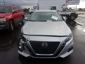 116-10282l Nissan Driver Corner/park Light Bumper Mounted Fits 19-20 Altima