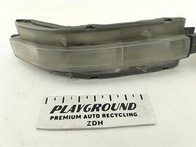 168.da1v04 Nissan 350z Coupe Rear Side Marker Reverse Light Fits 2003 2004 2005