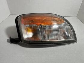 938732-02 Nissan 98 99 00 Frontier Corner Lights Left / Right Pair Used Oem 938732-02 Nissan 98 99 00 Frontier Corner Lights Left / Right Pair Used Oem