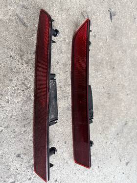 Ni1184107 Nissan 22-25 Infiniti Qx60 Driver And Passenger Rear Bumper Reflectors Oem Set