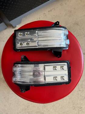 84468926 Oem 2019-2025 Gmc Sierra Chevy Silverado 2500 3500 Tow Mirror Marker Lights Spot