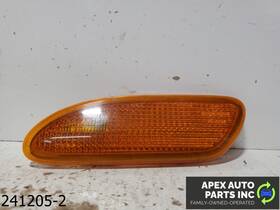 A2038200421 Oem 2005-2007 Mercedes C240 2.6l Lh Side Marker Light