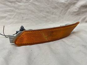 Fe01-51-5f0b Oem 2004-2008 Mazda Rx-8 Rx8 Front Side Marker Light Lh Driver Fe01-51-5f0b Oem 2004-2008 Mazda Rx-8 Rx8 Front Side Marker Light Lh Driver
