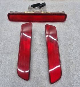 Oem Rb-081rh 2005-2009 Ford Mustang Coupe 3rd Brake Lens Side Marker Lights Trunk Light