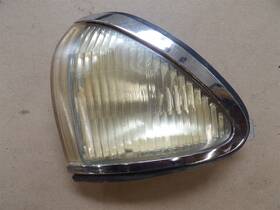 Oldsmobile 116-00900al Eighty Eight Nintey 92-93 Park Lamp Turn Signal Fender Mounted Lh Drivers
