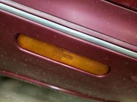 116-01173r Oldsmobile Passenger Corner/park Light Side Marker Fits 96-98 Eighty Eight 713888
