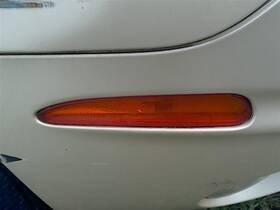 116-02231r Oldsmobile Passenger Corner/park Light Side Marker Bumper Mounted Fits 01-03 Aurora 92914 116-02231r Oldsmobile Passenger Corner/park Light Side Marker Bumper Mounted Fits 01-03 Aurora 92914