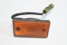 Dbc5560 Original Factory Genuine Front Bumper Right Passenger Side Marker Reflector Light Lamp Oem Jaguar Xj6