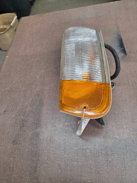 Original Fomoco Ford F2dz-15a201-d Very Nice 92 93 94 95 Mercury Sable Lh Driver Front Side Marker Lamp